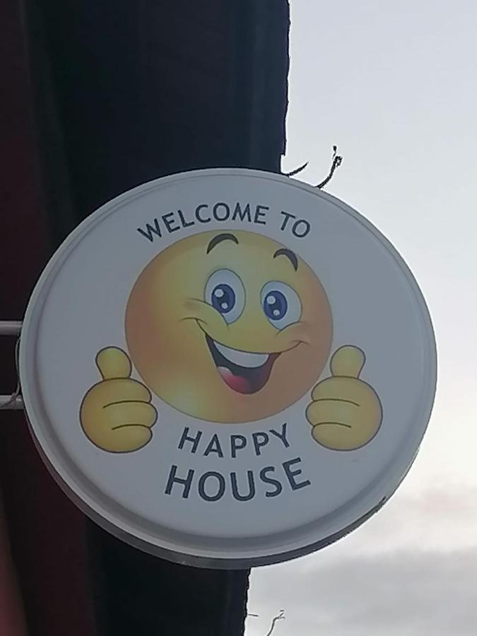 Happy House Apartment Hunedoara Exterior photo